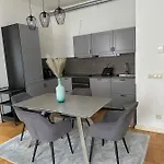 Ve Meste 2 Apartman