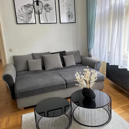 Apartman Ve Meste 2 *